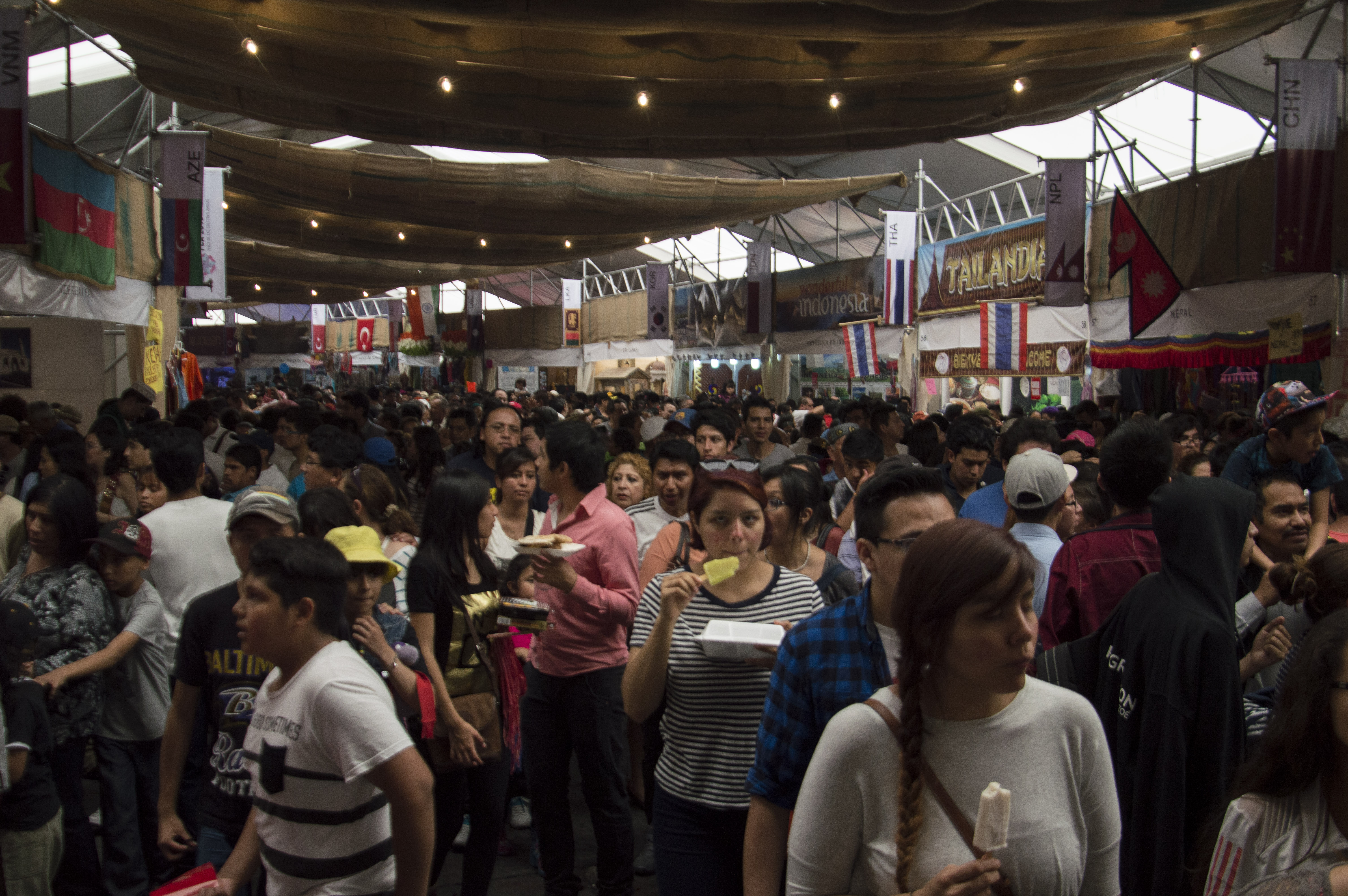 Este viernes inicia la Feria de las Culturas Amigas en Chapultepec