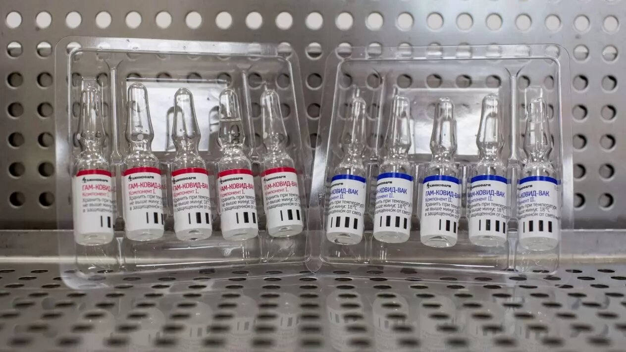 Rusia registra primera vacuna contra Covid-19; la bautiza ...