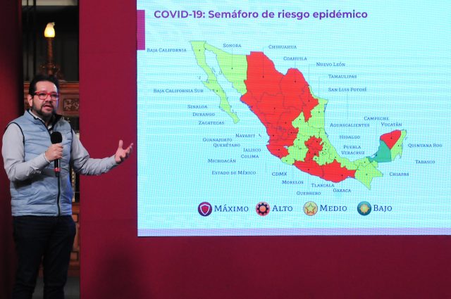 El Dr. Ricardo Cortés Alcalá, expone el semáforo epidemiológico para los siguientes 15 días.