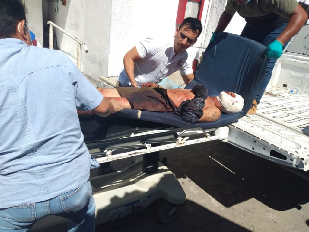 Lesionan a sujeto de 10 machetazos en Cárdenas