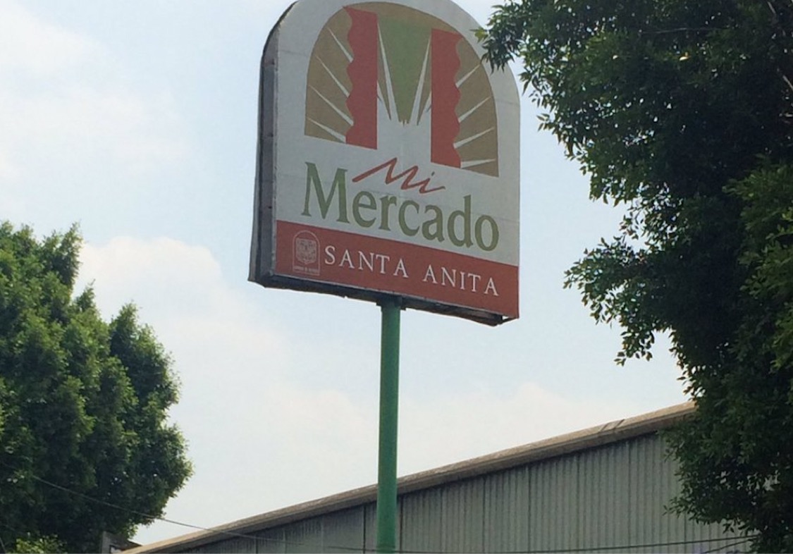 Mercado Santa Anita en Iztacalco es un completo desorden