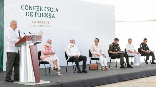 AMLO evalúa regreso a clases presenciales en Campeche