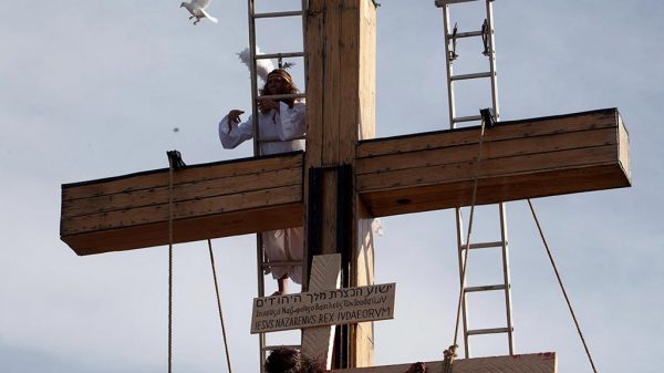 Preparan operativos y cierres viales por Viacrucis en Iztapalapa