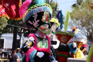 Defiende tradiciones de Chinelos en Xochimilco