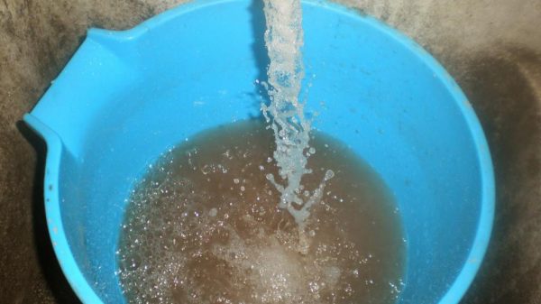 Ecatepec con agua contaminada