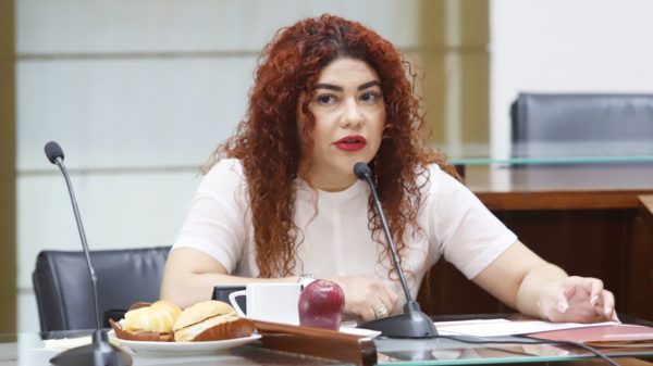 Acusan a Lorena Salas, síndica de Ecatepec, de fraude por 25 mil pesos; enfrenta juicio penal