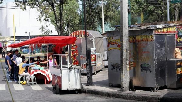 Exigen comerciantes en Vía Pública flexibilización de trámites en Tlalpan