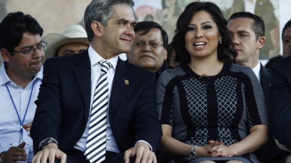 Reprochan a Mancera y a Leticia Quezada por desechar proyecto Cablebús” 