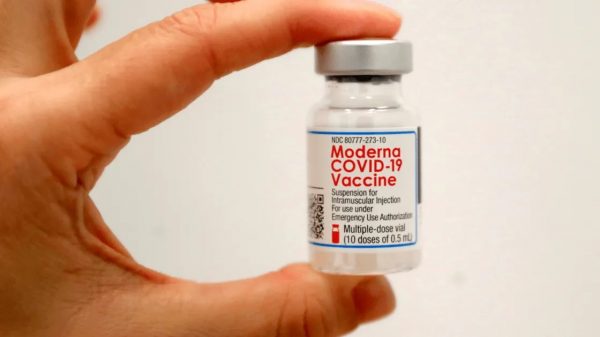 Autoriza Cofepris la vacuna Moderna