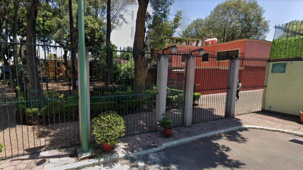 Congreso pide a Santiago Taboada retirar rejas de parque Francisco Zarco en Benito Juárez