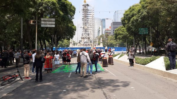 Comunidad indígena marcha al Zócalo de la CDMX