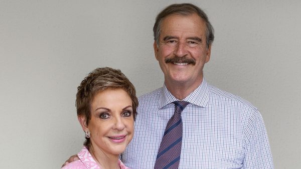 Hospitalizan a Vicente Fox y Martha Sahagún por Covid-19