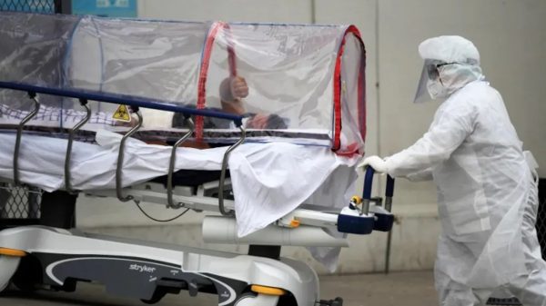 México registró 6 mil 543 nuevos contagios de Covid y 371 muertes