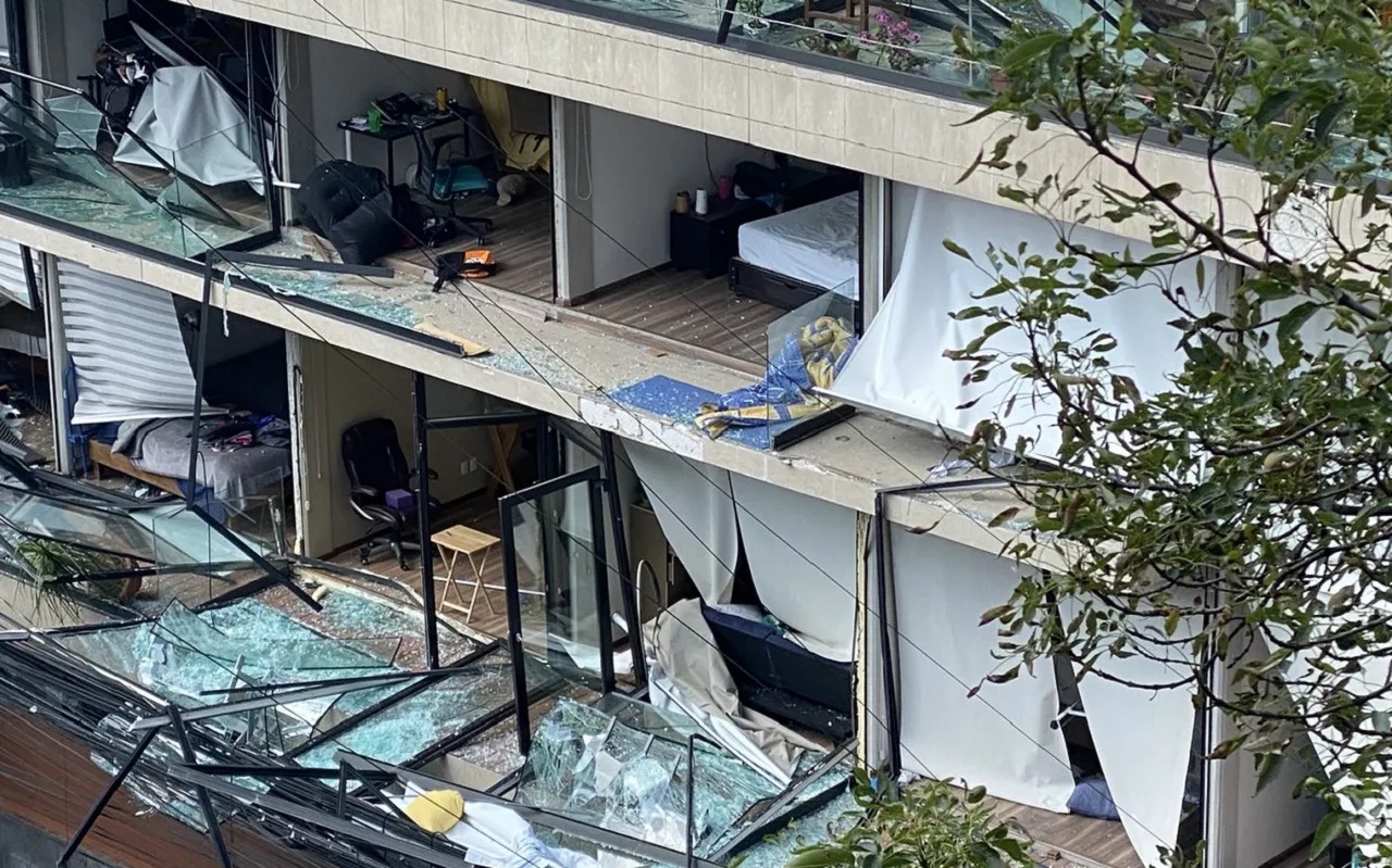 Se registra explosión en edificio en Avenida Coyoacán