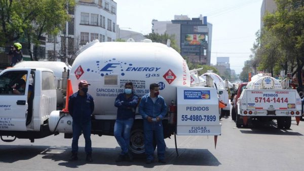 Por control de precios, gaseros entran en paro