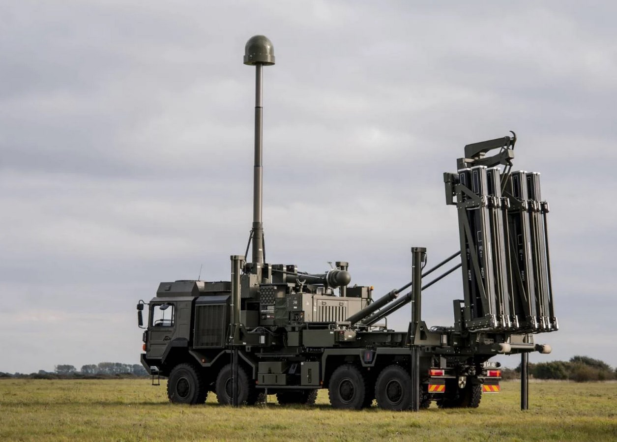 Alista Reino Unido despliegue de sistema de defensa antimisiles en Polonia