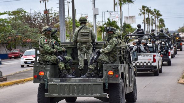 Emite EE.UU. alerta a sus ciudadanos en Puerto Vallarta, Jalisco