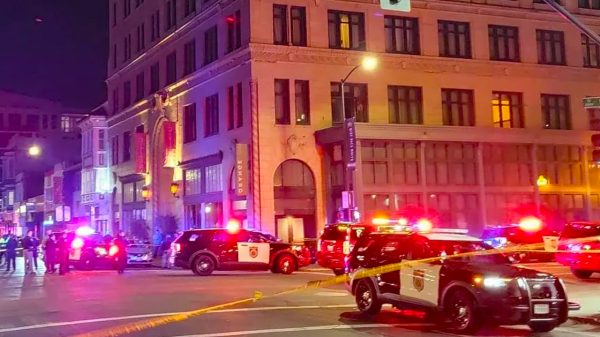 Al menos seis muertos deja tiroteo en California