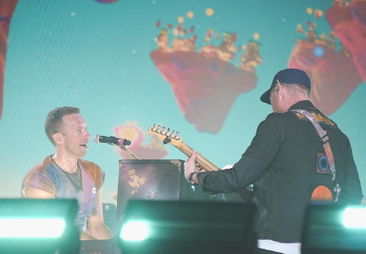 ¡Amor Eterno! Coldplay canta tema de Juan Gabriel en CDMX