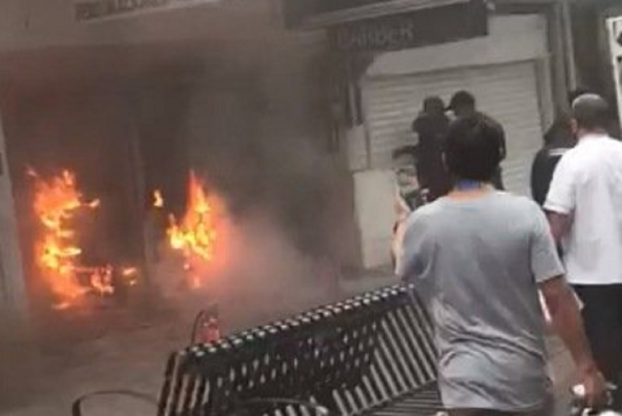 Incendio deja un muerto y varios heridos en Monterrey