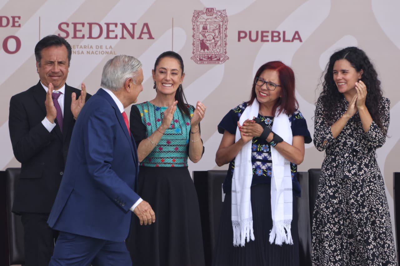 Asiste Sheinbaum a la ceremonia del 161 Aniversario de la Batalla de Puebla