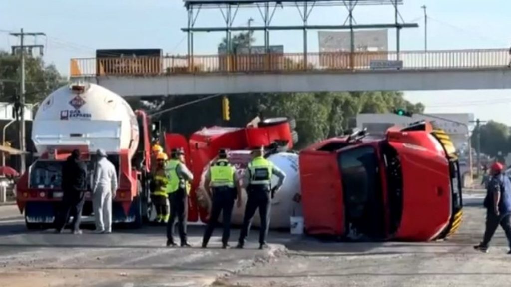 Choque de pipa en la México-Pachuca – Diario Basta!